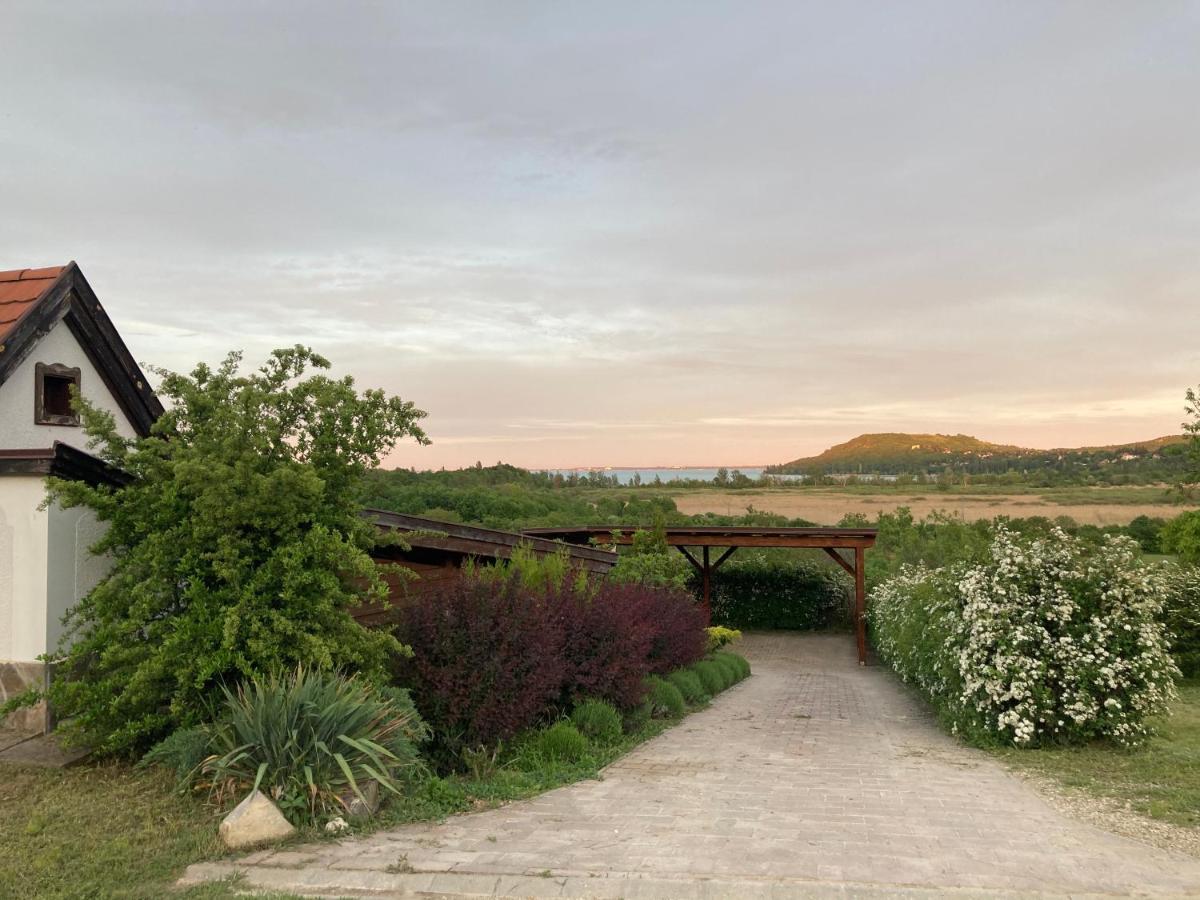 Voeroesmal Vendeghaz Daire Balatonfüred Dış mekan fotoğraf
